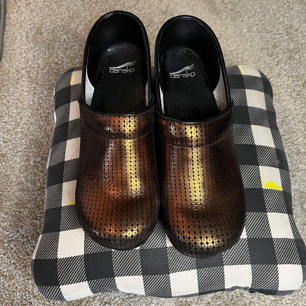 Dansko Clogs Bronze